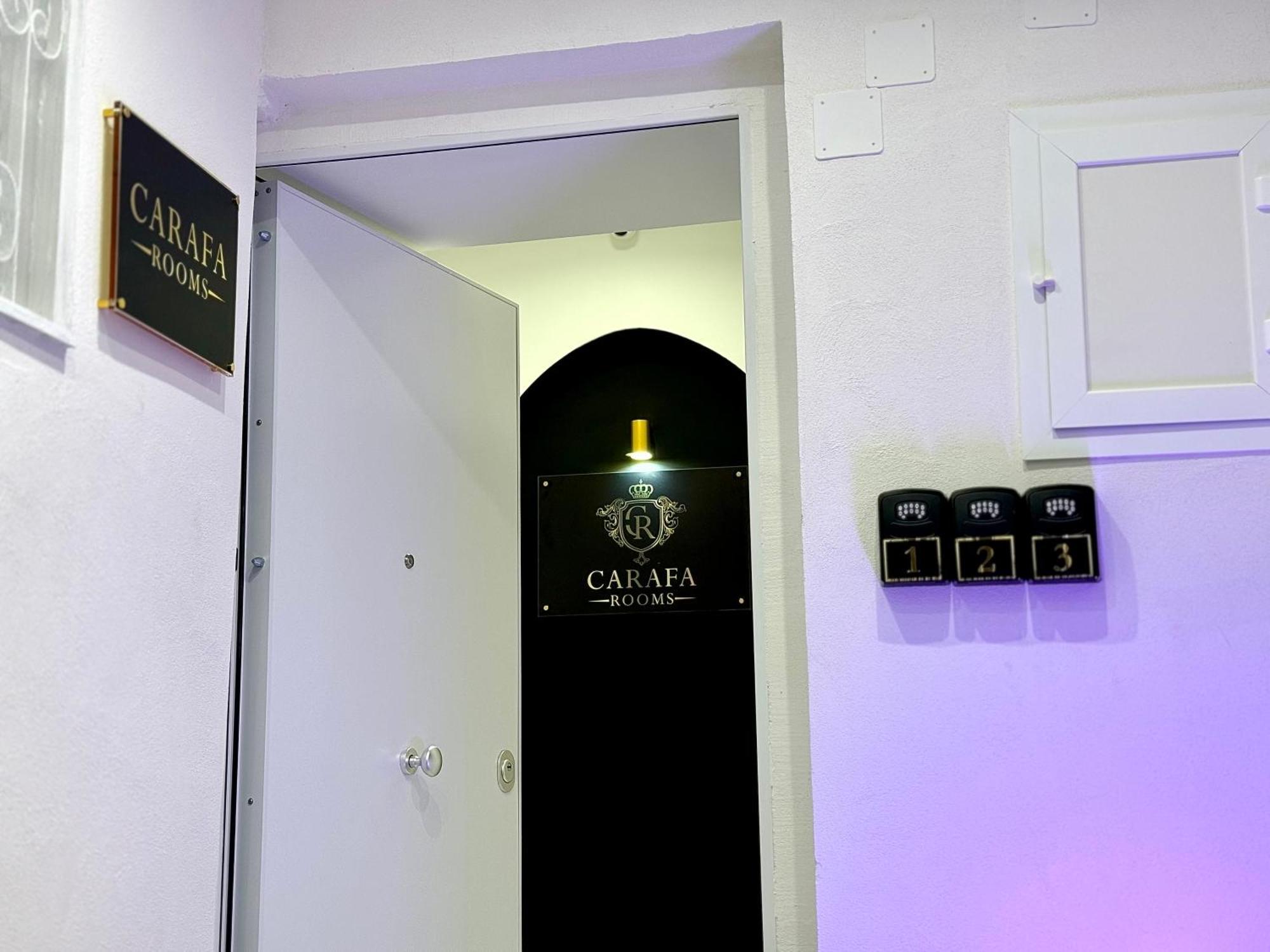 Carafa Rooms Neapel Exteriör bild